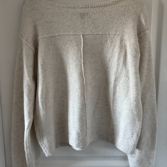 American Eagle White deep v-neck coziest sweater - Picture 4 of 4